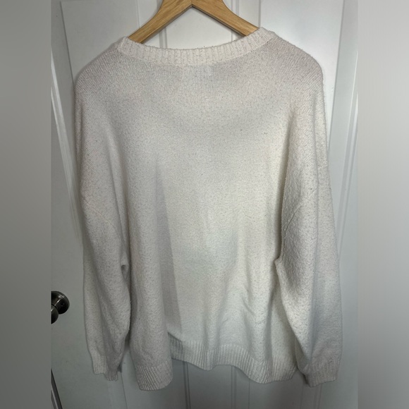 Hollister Comfy Cloud Oversized Dog Graphic Sweater - Picture 2 of 4